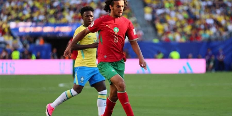 بالبلدي : بعد
      تألقه
      أمام
      البرازيل..
      أيوب
      بوعدي
      يرد
      على
      اهتمام
      ليفربول
      وآرسنال