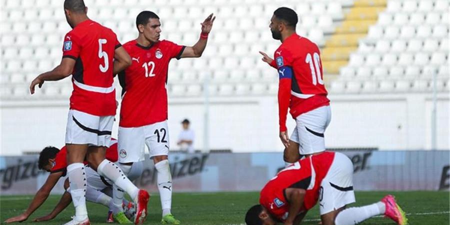 بالبلدي : صحيفة
      بلجيكية:
      احذروا
      من
      أسلوب
      مصر
      الخبيث..
      ولا
      تجعلوا
      الكرة
      تصل
      لهذا
      اللاعب