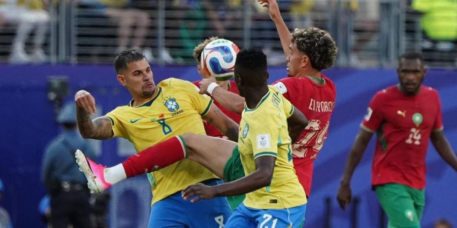 بالبلدي : ليس
      لسوء
      مستواهم..
      برونو
      جيماريش
      يبرر
      تعادل
      البرازيل
      مع
      المغرب
      في
      كأس
      العالم