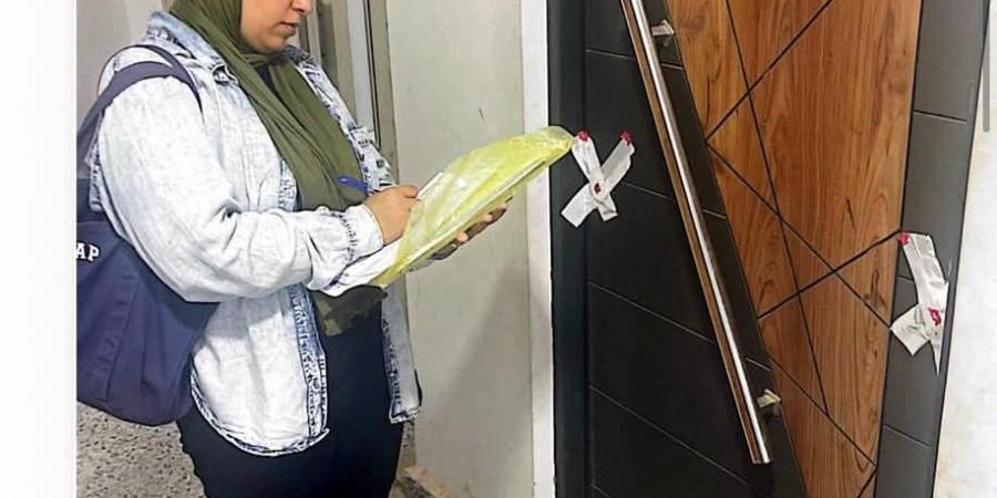 بالبلدي: إغلاق
      24
      مركز
      تجميل
      وضبط
      منتحلي
      صفة
      بينهم
      "دبلوم
      زخرفة"
      فى
      محافظة
      المنيا