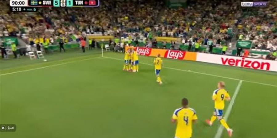 بالبلدي: كأس
      العالم
      2026..
      السويد
      يقصو
      على
      تونس
      بخماسية
      مقابل
      هدف
      في
      افتتاح
      مشوارهما