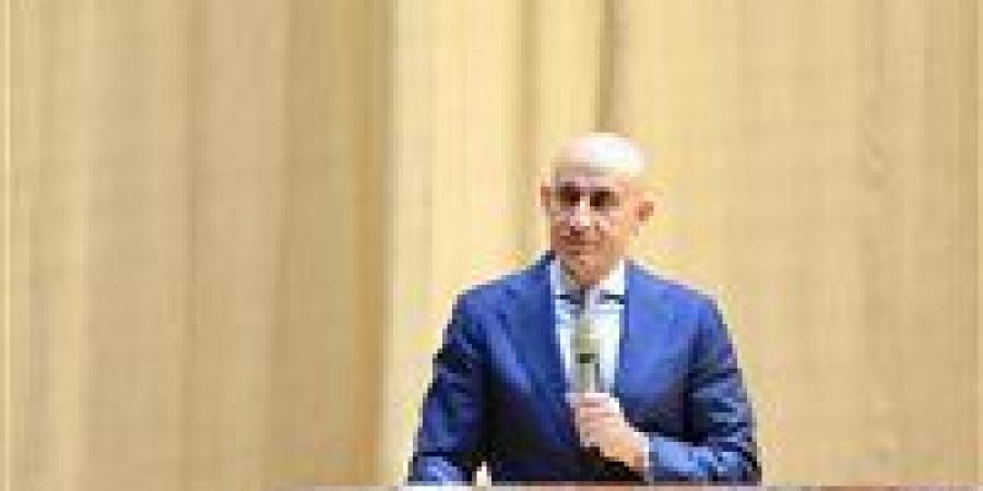 بالبلدي : وزير
      التعليم
      يعلن
      حزمة
      قرارات
      حاسمة
      لضبط
      امتحانات
      الثانوية
      العامة