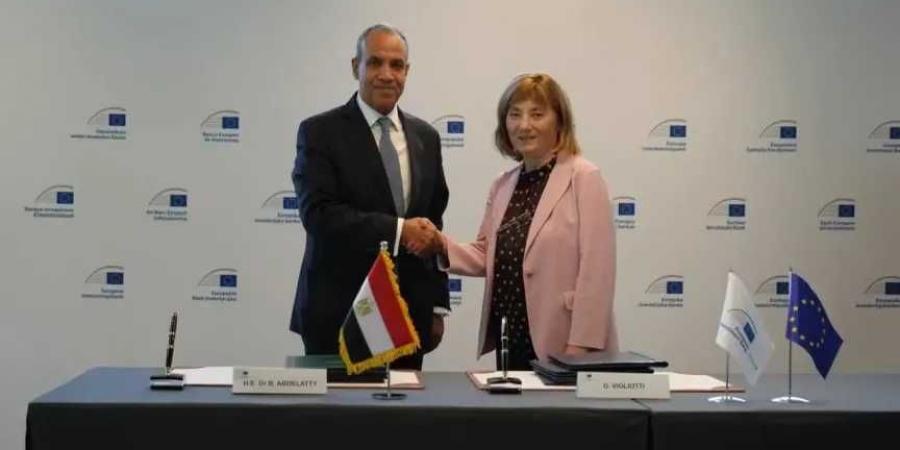 وزير
      الخارجية
      يلتقي
      مع
      رئيسة
      بنك
      الاستثمار
      الأوروبي
