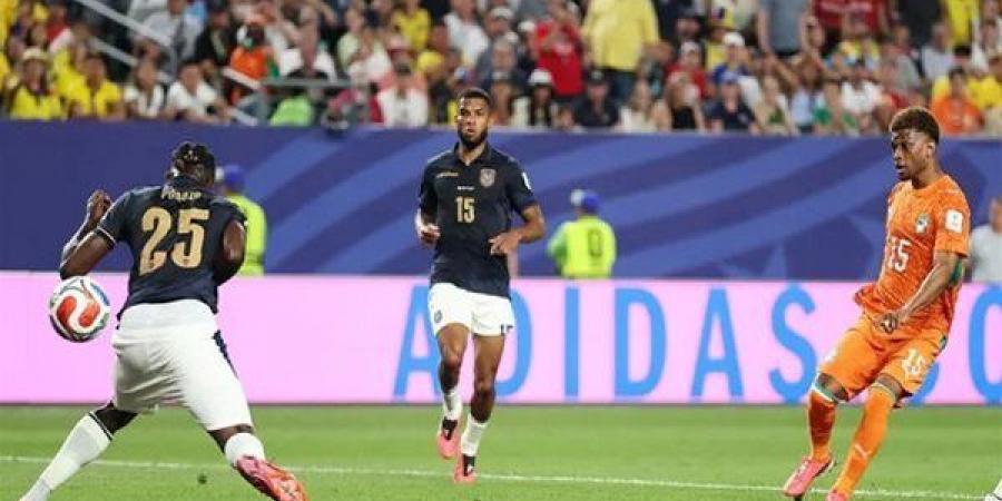 بالبلدي: ديالو
      يصنع
      لحظة
      تاريخية
      قاتلة
      في
      مباراة
      ساحل
      العاج
      ضد
      الإكوادور