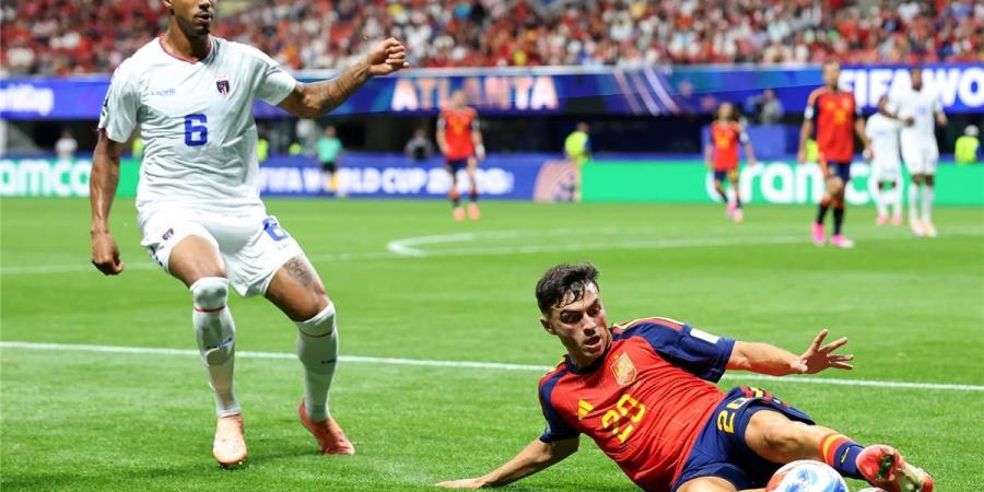 بالبلدي : فيديو
      |
      الرأس
      الأخضر
      تحقق
      مفاجأة
      وتفرض
      تعادلًا
      على
      إسبانيا
      في
      كأس
      العالم