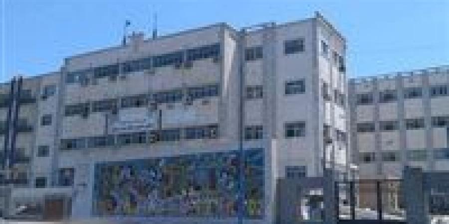 بالبلدي: منشور
      لطبيبة
      شابة
      يتضمن
      وقائع
      مفزعة
      بمستشفي
      جامعي
      يثير
      الجدل
      بالإسكندرية