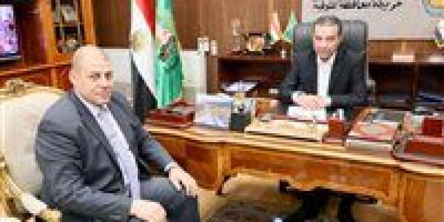 بالبلدي : استعدادات
      مكثفة
      قبل
      انطلاق
      ماراثون
      الثانوية
      العامة
      بالمنوفية..
      ومتابعات
      مستمرة
      لخدمة
      الطلاب