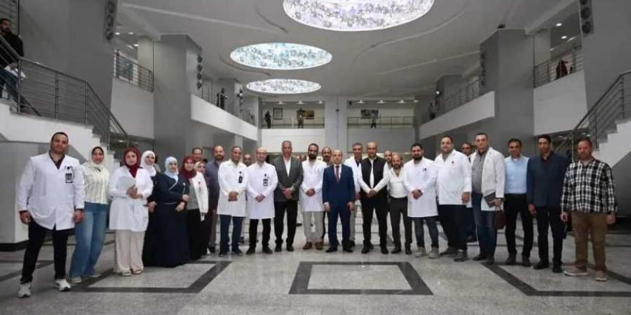 في
      صدارة
      التدريب
      الطبي..
      طنطا
      العام
      أول
      مستشفى
      تحصل
      على
      الاعتماد
      المؤسسي
      للبورد
      المصري