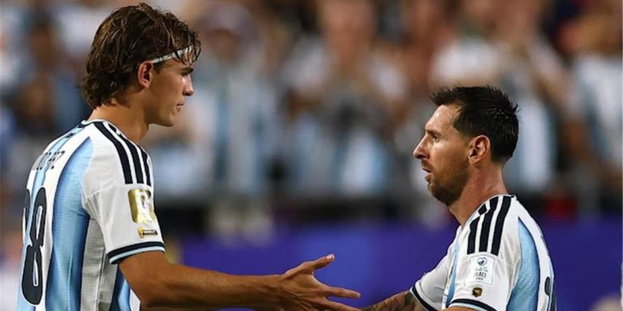 بالبلدي : رجل
      مباراة
      الأرجنتين
      والجزائر
      في
      كأس
      العالم