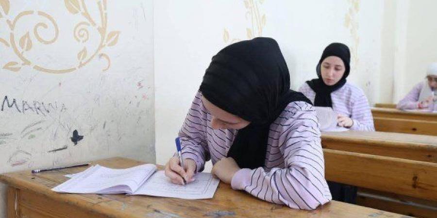 بالبلدي: غدًا
      يسدل
      الستار..
      التعليم
      تعلن
      انتهاء
      امتحانات
      الدبلومات
      الفنية
      2026