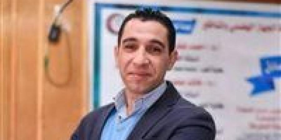 بالبلدي: نقابة
      أطباء
      الغربية
      تُقيم
      احتفالية
      "يوم
      الوفاء"
      لتكريم
      رواد
      العمل
      الطبي
      وشباب
      الأطباء