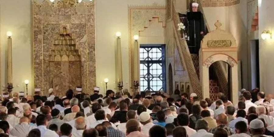 التحذير
      من
      الغش
      في
      الامتحانات..
      الأوقاف
      تنشر
      نص
      خطبة
      الجمعة
      المقبلة