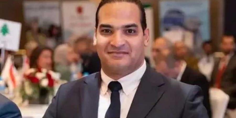 تأجيل
      محاكمة
      مستريح
      السيارات
      في
      اتهامه
      بغسل
      الأموال
      لـ11
      يوليو