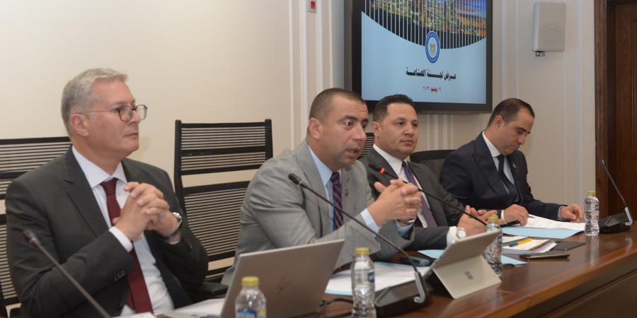 بالبلدي : «صناعة
      النواب»
      تبحث
      مع
      وزير
      البترول
      تأمين
      الطاقة
      للمصانع..
      وخطة
      لرفع
      مساهمة
      التعدين
      إلى
      6%
      من
      الناتج
      المحلي
      بحلول
      2030