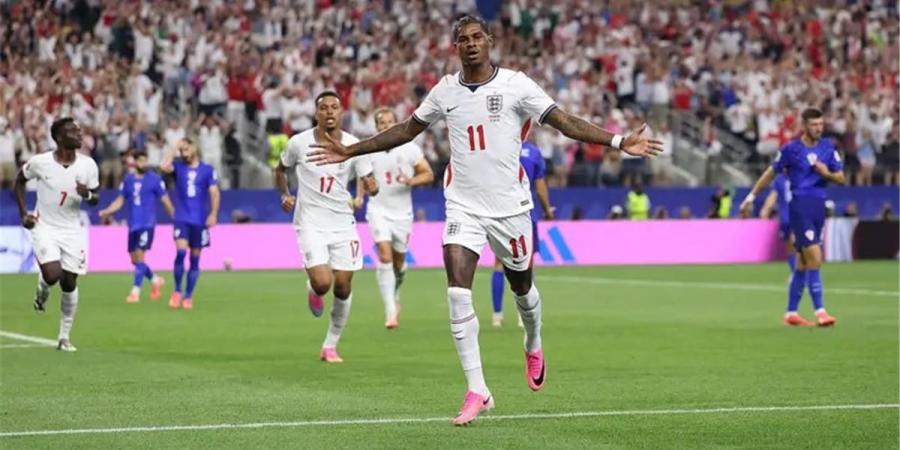 بالبلدي : فيديو
      |
      بعد
      مباراة
      ماراثونية..
      إنجلترا
      تستعيد
      هيبتها
      برباعية
      أمام
      كرواتيا
      في
      كأس
      العالم