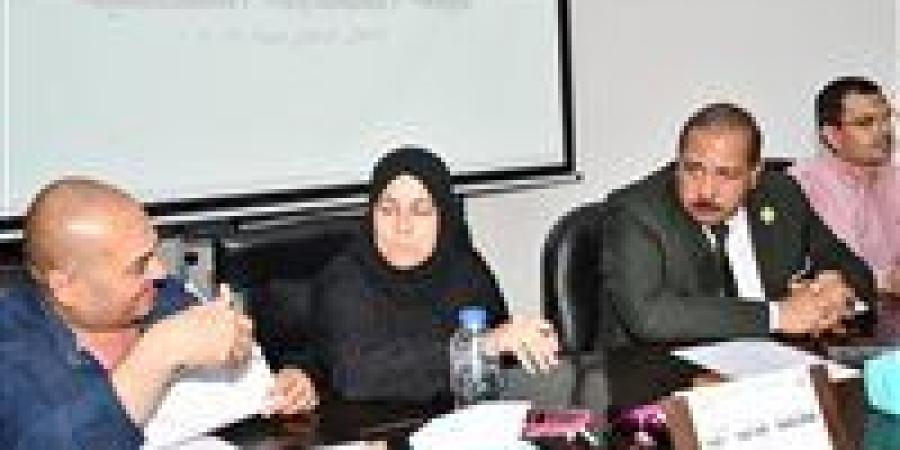 بالبلدي: 42
      متقدما
      يخضعون
      لاختبارات
      الشفوي
      بمركز
      التدريب
      الإقليمي
      بمحطة
      مياه
      العدلية
      بدمياط