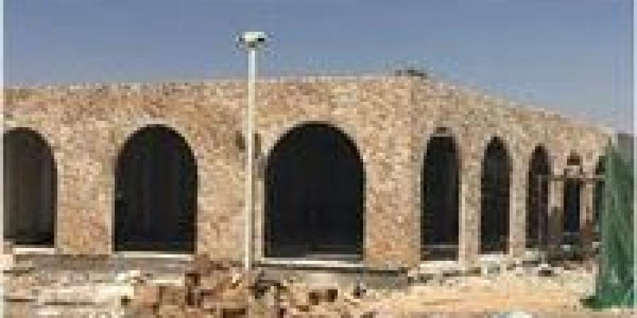 بالبلدي: بعد
      الانتقادات..
      وزارة
      السياحة
      توضح
      حقيقة
      الكافيتريا
      الجديدة
      بمعابد
      الكرنك