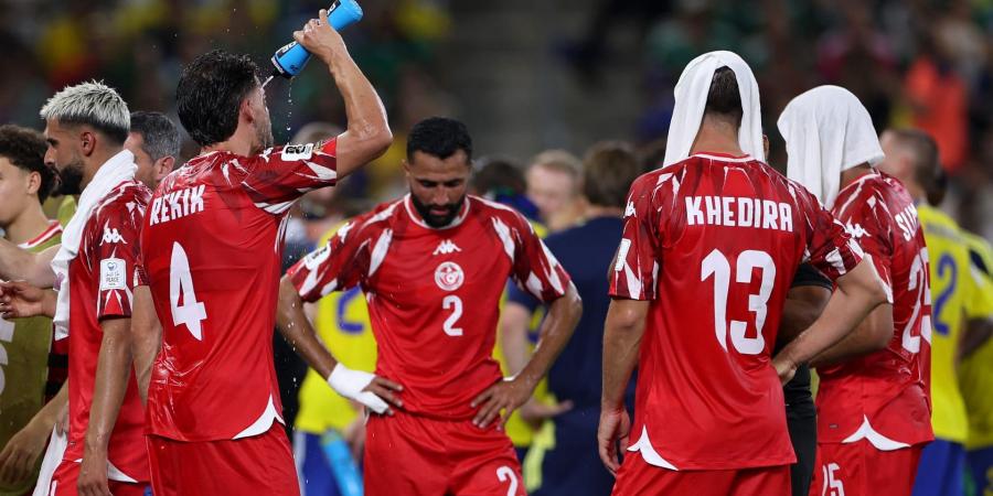 بالبلدي: لماذا أثارت فترات التوقف لشرب المياه خلال كأس العالم جدلاً؟