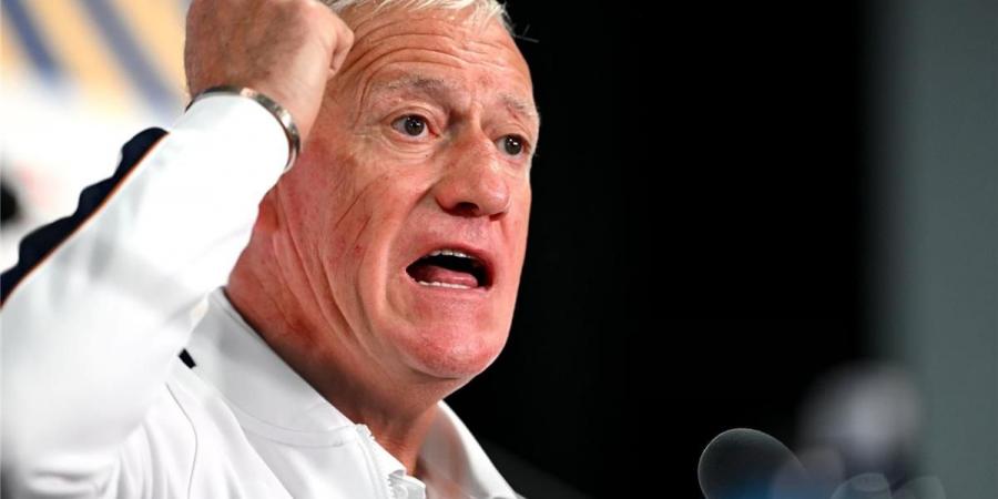 بالبلدي : ديشامب:
      العراق
      ليس
      فريقًا
      ضعيفًا..
      واسألوا
      إسبانيا
      وبوليفيا