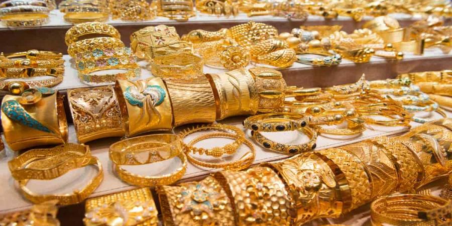 بالبلدي : قبل
      شراء
      الذهب..
      إليك
      اسعار
      الذهب
      في
      عمان
      اليوم
      السبت
      20
      يونيو
      2026