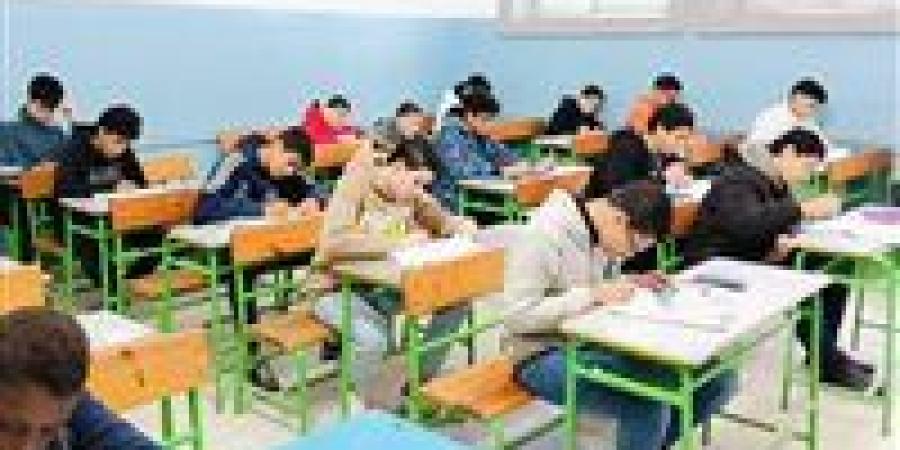 بالبلدي : ننشر
      أسماء
      أوائل
      الشهادة
      الإعدادية
      2026
      فى
      دمياط
