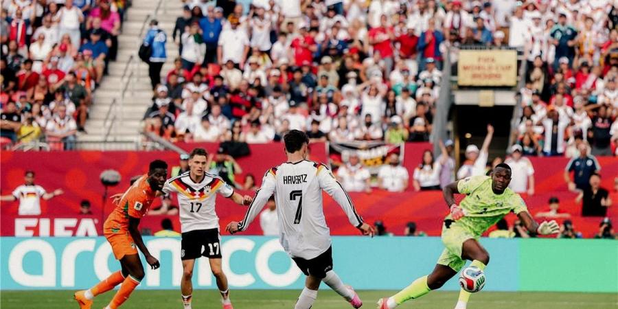 بالبلدي : فيديو
      |
      ألمانيا
      تعاقب
      كوت
      ديفوار
      بثنائية
      مثيرة
      وتتأهل
      إلى
      دور
      الـ32
      في
      كأس
      العالم