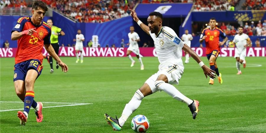 بالبلدي : فيديو
      |
      إسبانيا
      تقسو
      على
      السعودية
      برباعية
      نظيفة
      في
      كأس
      العالم