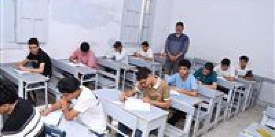 بالبلدي : تنسيق
      تالتة
      إعدادي
      2026..
      مؤشرات
      القبول
      بالثانوي
      العام
      والفني
      في
      جميع
      المحافظات