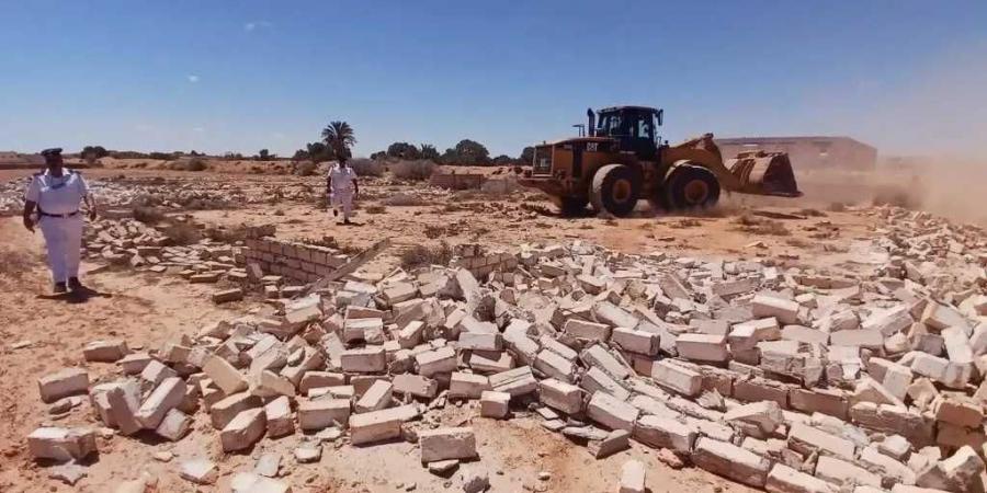 وزيرة
      الإسكان
      تتابع
      جهود
      أجهزة
      المدن
      الجديدة
      في
      تنفيذ
      حملات
      إزالة
      التعديات
      والمخالفات