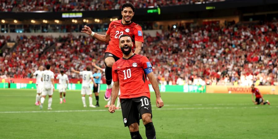 بالبلدي: تصرف من عمر مرموش تجاه محمد صلاح يخطف الأنظار في كأس العالم