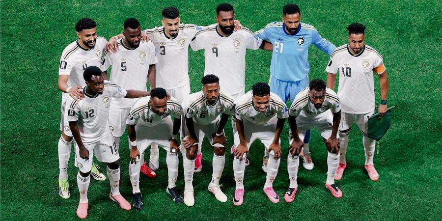 بالبلدي : بعد
      تعادل
      الرأس
      الأخضر
      وأوروجواي..
      فرص
      السعودية
      في
      التأهل
      إلى
      دور
      الـ32
      من
      كأس
      العالم