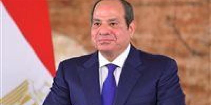 بالبلدي: مجلس
      اتحاد
      الكرة
      واللاعبين
      وجهاز
      المنتخب
      يشكرون
      الرئيس
      السيسي