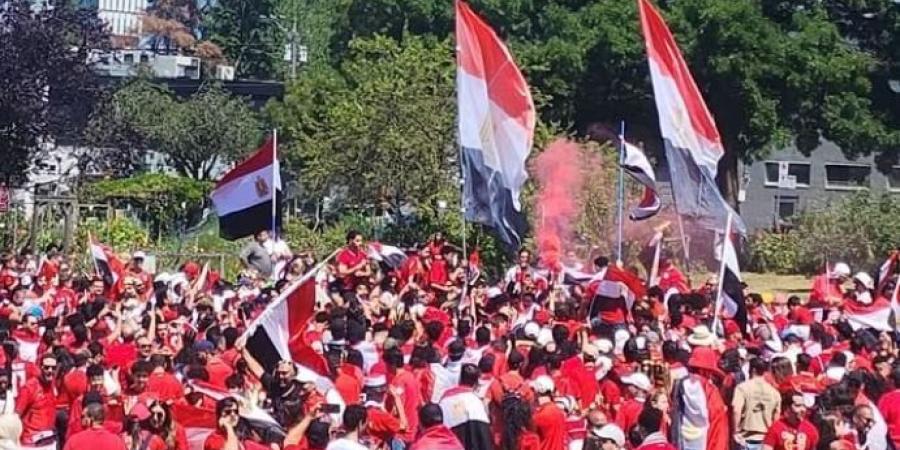 بالبلدي : منتخب
      مصر
      يتجه
      لملعب
      مباراة
      نيوزيلندا
      في
      كأس
      العالم
      وسط
      دعم
      جماهيري
      كبير
      «فيديو»