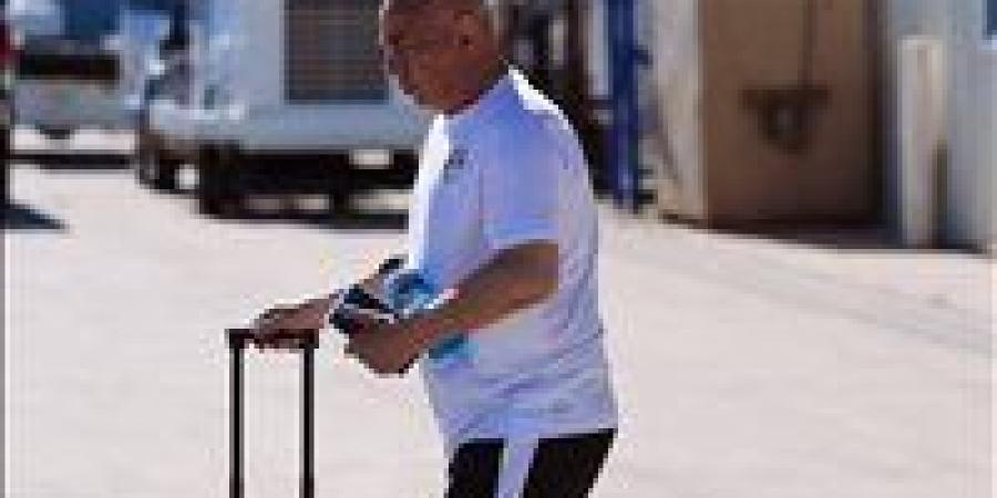 بالبلدي: اتحاد
      الكرة:
      حسام
      حسن
      مستمر
      مع
      المنتخب
      الوطني
      بعد
      المونديال