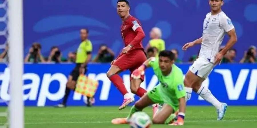 رونالدو
      يقود
      البرتغال
      لاكتساح
      أوزبكستان
      بخماسية
      في
      كأس
      العالم