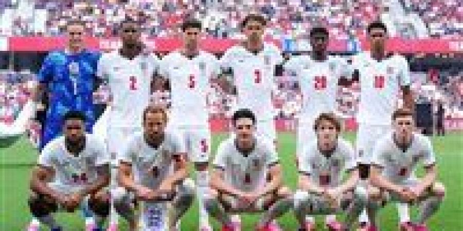 بالبلدي: بالقوة
      الضاربة..
      تعرف
      علي
      تشكيل
      منتخب
      إنجلترا
      المتوقع
      لمباراة
      غانا
