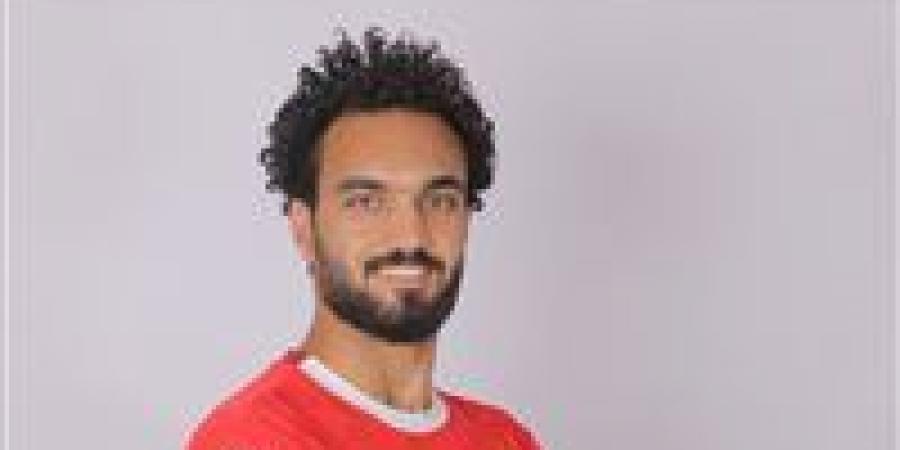 بالبلدي: شقيق
      اللاعب:
      حسام
      حسن
      ومحمد
      صلاح
      السبب
      في
      تألق
      زيكو
      مع
      المنتخب