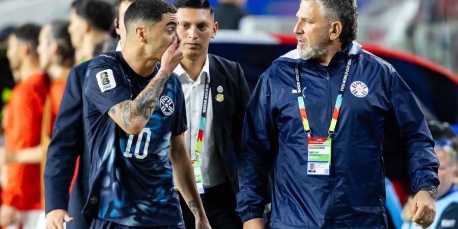بالبلدي : فيفا
      يعلن
      عقوبة
      ألميرون
      بعد
      طرده
      في
      كأس
      العالم
      بسبب
      قانون
      فينيسيوس