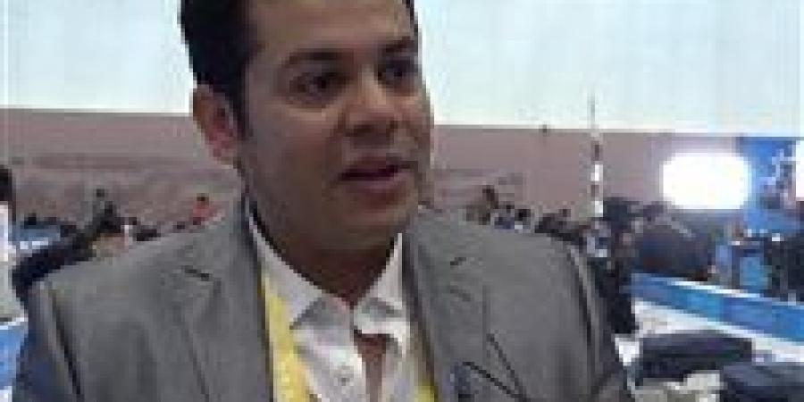 بالبلدي: محمد
      مازن
      يكتب
      من
      بكين:
      من
      الموانئ
      إلى
      السحابة..
      لماذا
      تحتاج
      العلاقات
      المصرية-
      الصينية
      إلى
      دفعة
      رقمية؟