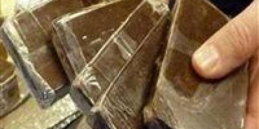 بالبلدي: أستراليا
      تعلن
      ضبط
      2.7
      طن
      من
      الكوكايين
      في
      واحدة
      من
      أكبر
      عمليات
      مكافحة
      المخدرات
      بتاريخها