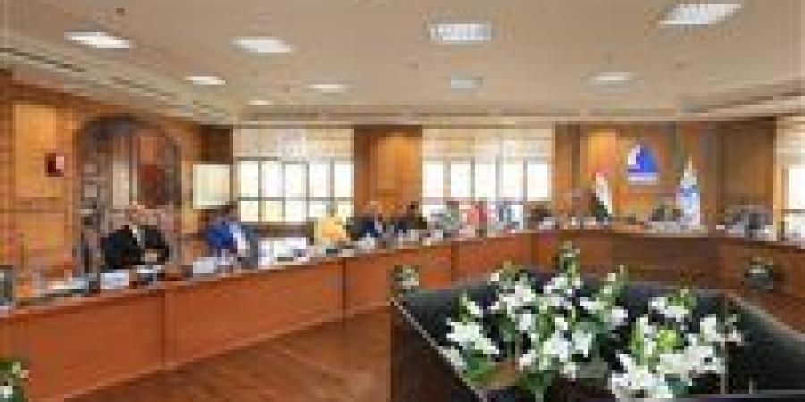 بالبلدي : رئيس
      جامعة
      كفر
      الشيخ:
      التطوير
      المستدام
      والتحول
      الرقمي
      وتعزيز
      التنافسية
      الدولية
      على
      رأس
      أولوياتنا