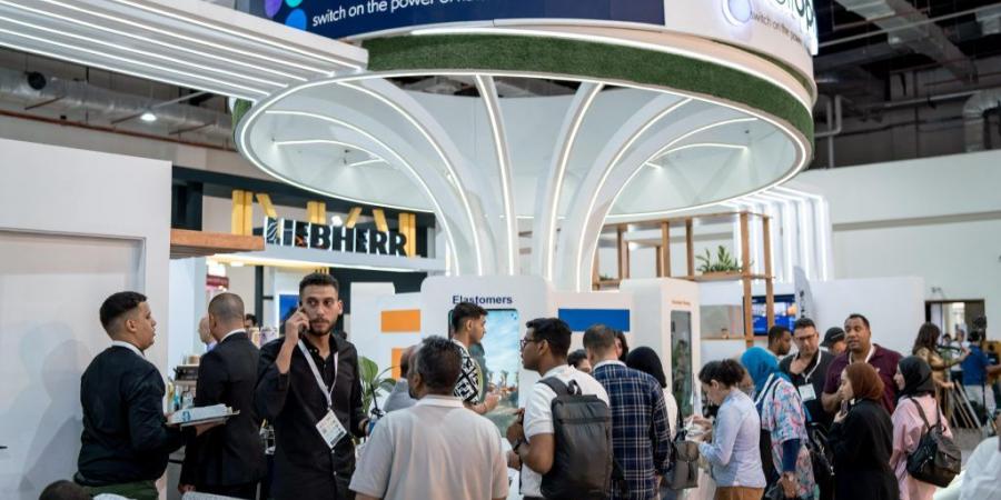 بالبلدي : «هيليو
      فوس»
      تستعرض
      أحدث
      منتجاتها
      وحلولها
      الصناعية
      بمعرض
      The
      Big
      5
      وتستهدف
      تعزيز
      صادراتها
      في
      10
      أسواق
      عربية
      واجنبية