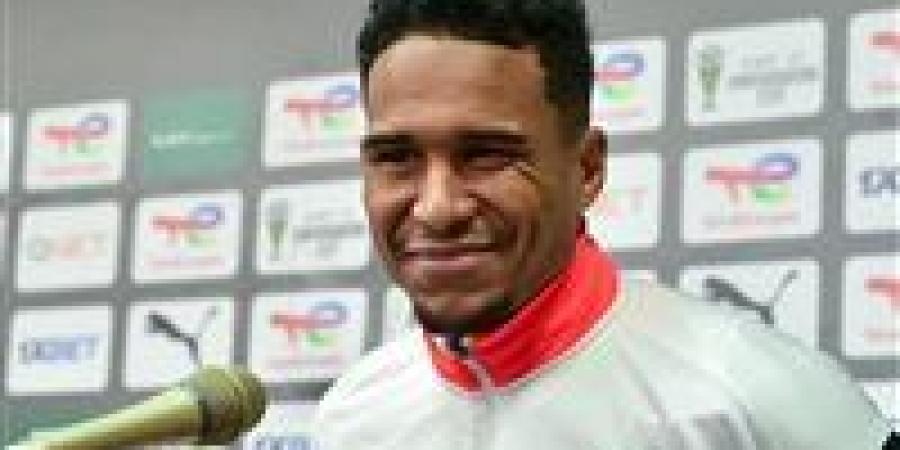 بالبلدي: أزمة
      سيف
      الجزيري
      تتصاعد..
      الزمالك
      ينفي
      فسخ
      التعاقد
      ويفتح
      باب
      الرحيل
      الودي