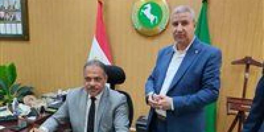 بالبلدي : برقم
      الجلوس..
      رابط
      نتيجة
      الشهادة
      الإعدادية
      2026
      محافظة
      الشرقية