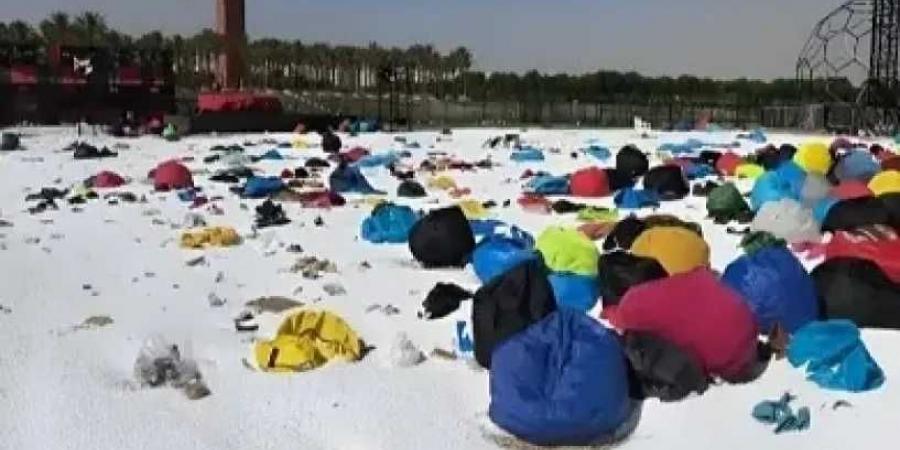 بسبب
      الشمس..
      إغلاق
      منطقة
      المشجعين
      في
      العاصمة
      الجديدة
      خلال
      مباراة
      مصر
      وإيران