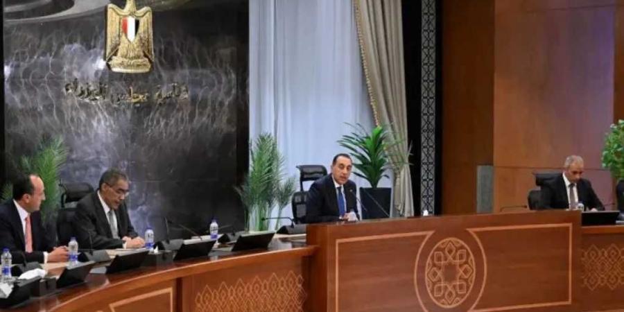 مدبولي
      مهنئا
      المنتخب
      بأول
      فوز
      مونديالي:
      ما
      يمهني
      الروح
      العالية
      للاعبين
      والجهاز
      الفني..
      ونتمنى
      استمرارها