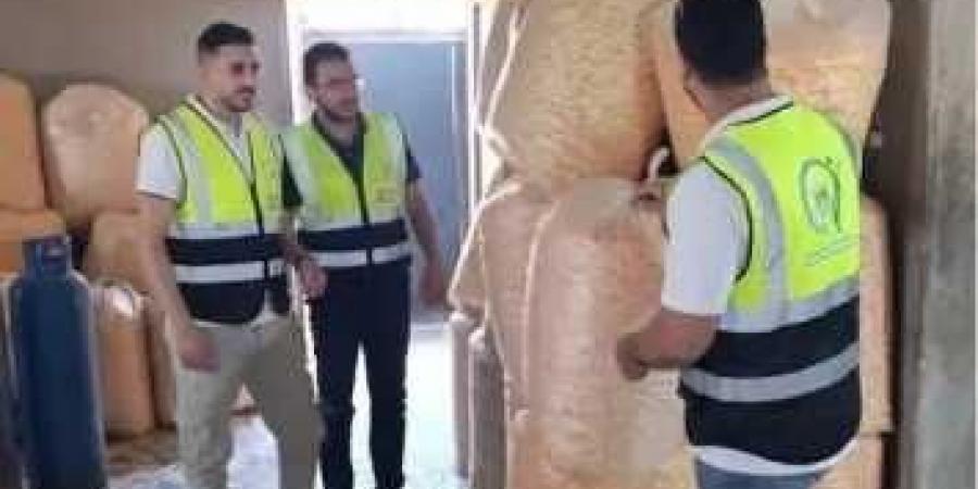ضربة
      رقابية
      جديدة
      في
      الغربية..
      ضبط
      طن
      سناكس
      بدون
      بيانات
      وزيت
      مجهول
      المصدر
      داخل
      مصنع
      غير
      مرخص