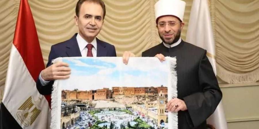 وزير
      الأوقاف:
      إطلاق
      برنامج
      لاستضافة
      10
      أئمة
      من
      كردستان
      العراق
      للتدريب
      بالوزارة