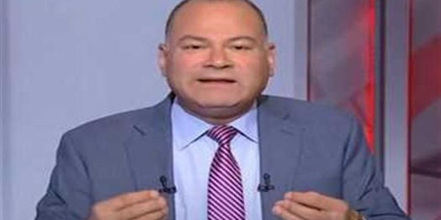 بالبلدي : نشأت
      الديهي
      يدعو
      إلى
      احترام
      المسيرة
      التعليمية
      للدكتورة
      نوال
      الدجوي:
      “هي
      جزء
      من
      تاريخ
      مصر”