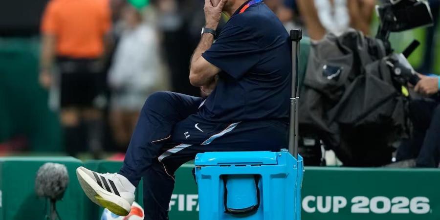بالبلدي : حالة
      غدر..
      الكشف
      عن
      كلمات
      بيلسا
      للاعبي
      أوروجواي
      بعد
      الخروج
      المبكر
      من
      كأس
      العالم